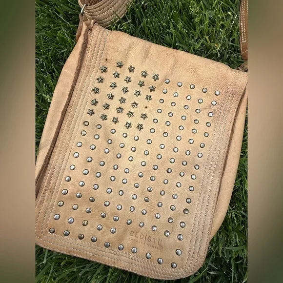 Bed Stu Cobbler Series Genuine Leather Bag with Brass Studded American Flag - Picture 7 of 13